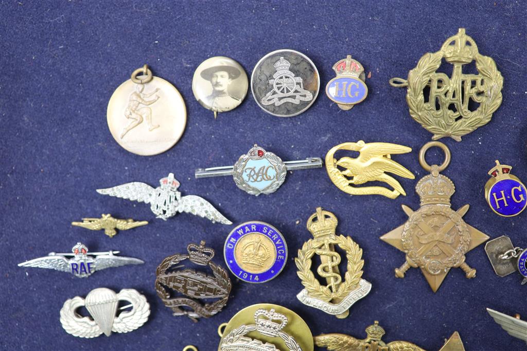 A quantity of Military and Civilian medals / badges